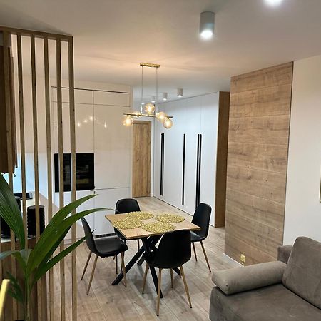 Nowoczesny Apartament Z Garazem Morelova Gdansk Exterior foto