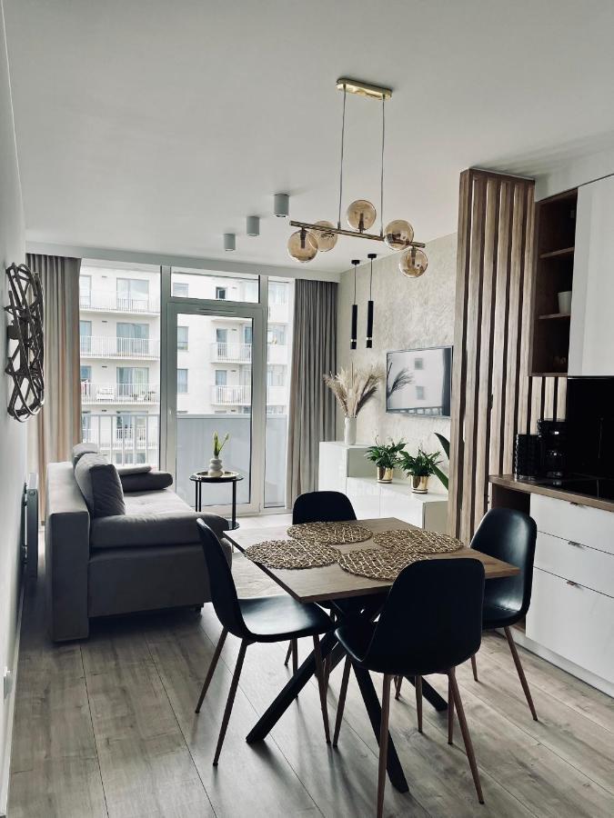 Nowoczesny Apartament Z Garazem Morelova Gdansk Exterior foto