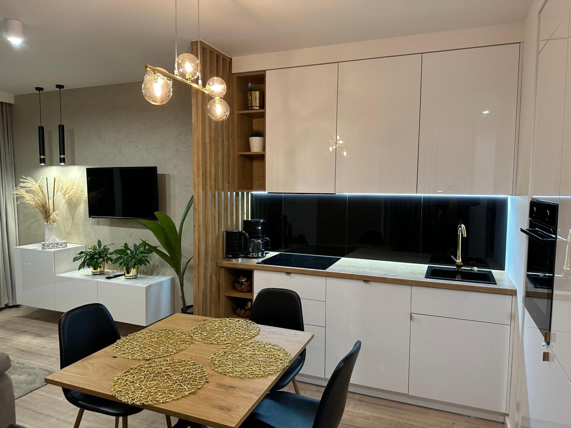 Nowoczesny Apartament Z Garazem Morelova Gdansk Exterior foto